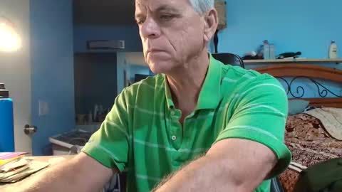 kent_ham online show from October 17, 7:40 pm