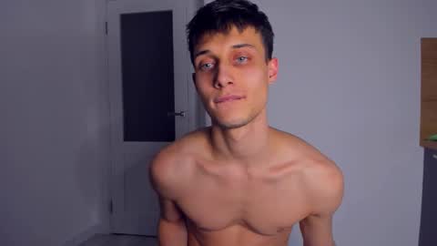 Peter     online show from November 24, 9:38 pm