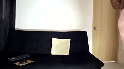 dany wolf002 online show from July 15, 9:43 pm