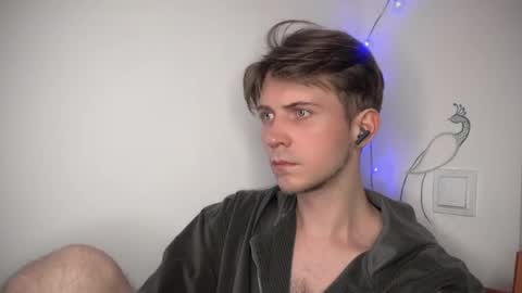 Kero online show from October 10, 6:56 pm