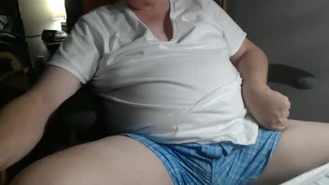 Snapshot of kev92569 chatting on January 31, 1:22 am kev92569 online show from January 31, 1:22 am