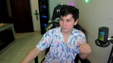 Kevin online show from May 30, 11:38 pm