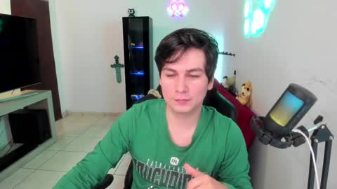 Kevin online show from March 1, 12:07 am