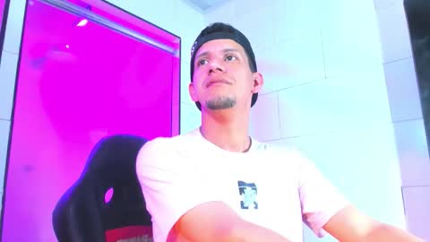 Kev online show from February 20, 11:12 am