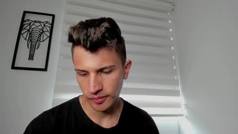 Snapshot of kevin_ahs1 chatting on January 24, 3:13 pm Kevin Ahs online show from January 24, 3:13 pm