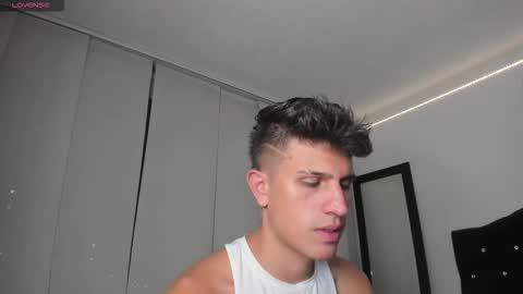 Kevin Ahs online show from October 15, 11:23 pm