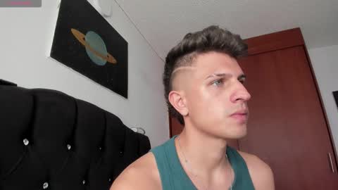 Kevin Ahs online show from January 10, 8:44 pm