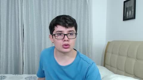 Kevin online show from October 17, 2:15 am