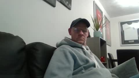 kevlooking4sez online show from January 25, 7:18 pm