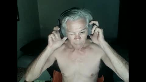 kevwestunder9696 online show from October 12, 11:26 am