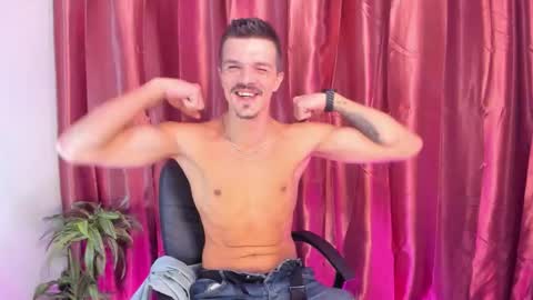 DonyBrown online show from October 16, 9:01 pm