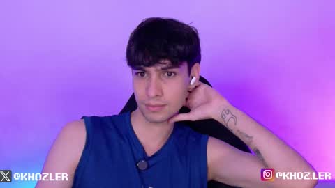 khozler_ online show from January 19, 1:41 am