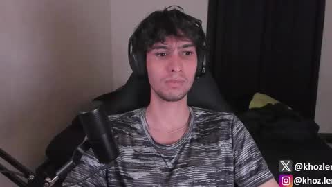 khozler_ online show from October 14, 4:52 am