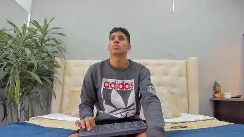 Kieran Derek online show from October 8, 3:22 am