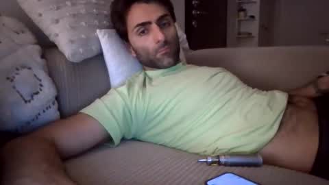 kikkus01 online show from April 12, 9:16 pm