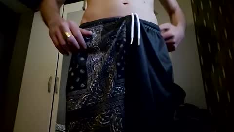 kilyan061 online show from October 26, 1:07 am