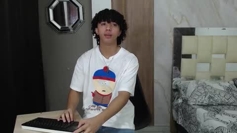 KIM online show from February 8, 2:10 pm