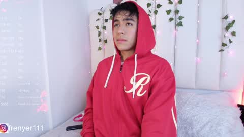 Snapshot of king_azahell chatting on January 7, 3:58 am king help me reach 100 likes online show from January 7, 3:58 am