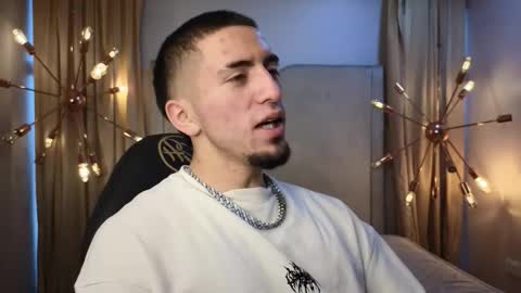 Snapshot of king_dante_ chatting on September 23, 9:36 pm King Dante online show from September 23, 9:36 pm