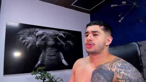 Angel Falconer online show from January 6, 3:54 am