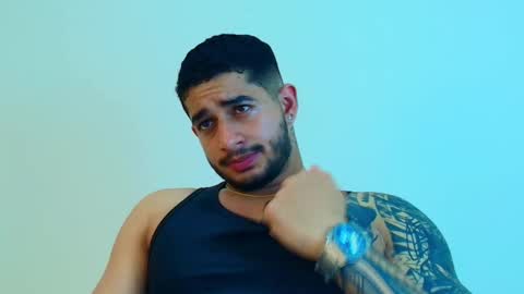 Angel Falconer online show from February 9, 11:20 pm