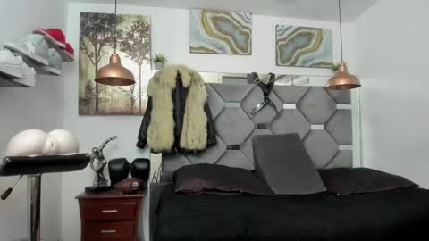 Snapshot of king_fitt_ chatting on January 23, 7:51 pm HOT MEN BLACK online show from January 23, 7:51 pm