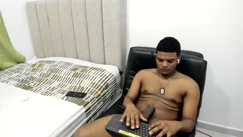 king_men2 online show from March 6, 10:04 pm