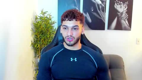 Snapshot of king_of_kings__ chatting on January 11, 6:12 pm king_of_kings__ online show from January 11, 6:12 pm