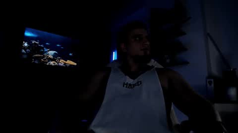King Bear online show from September 22, 2:22 am