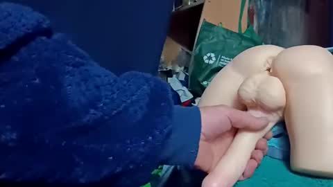 Robbie  online show from October 24, 2:19 pm