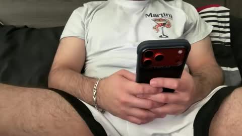 KingJ online show from May 6, 3:01 pm