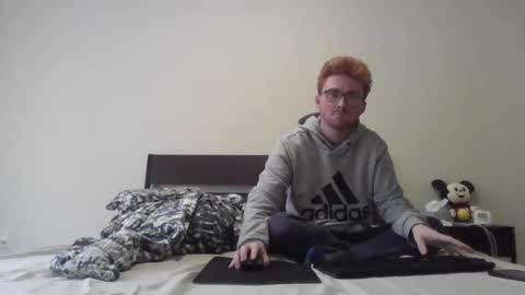 Master  King Tommy online show from March 12, 3:40 pm