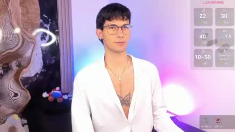  A L E X  online show from June 28, 2:39 am