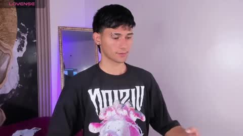  A L E X  online show from May 25, 2:40 am