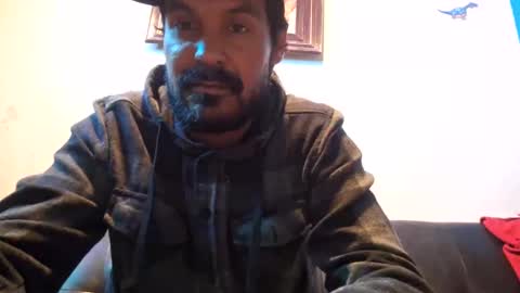 Snapshot of kingweeeed chatting on February 23, 7:28 am 6Your Dream-Come True9 online show from February 23, 7:28 am