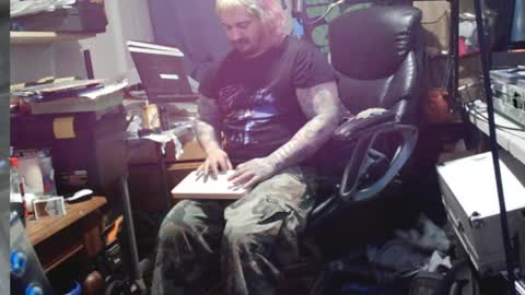 Kinky Cassie online show from April 8, 8:47 am