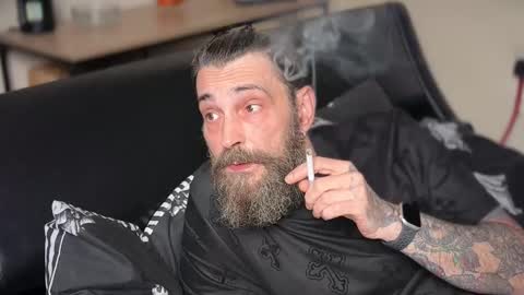 kinkyrusty online show from November 9, 8:46 pm