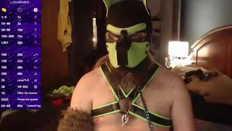 kinkywolf87 online show from November 9, 3:43 am