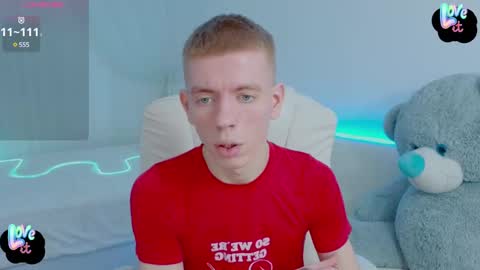 Snapshot of kireev_ chatting on February 10, 6:24 pm online show from February 10, 6:24 pm