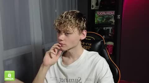 Kirill and Andrey online show from October 20, 11:30 pm