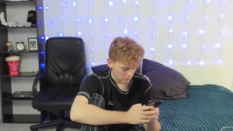 Kirill and Andrey online show from December 5, 12:55 pm