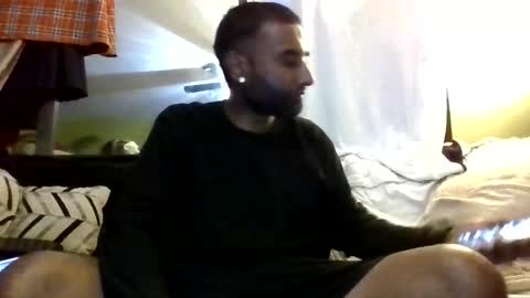 Kishan2525 online show from February 1, 3:55 pm