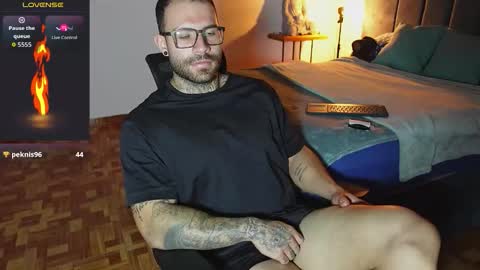 kite__ online show from February 17, 3:11 pm