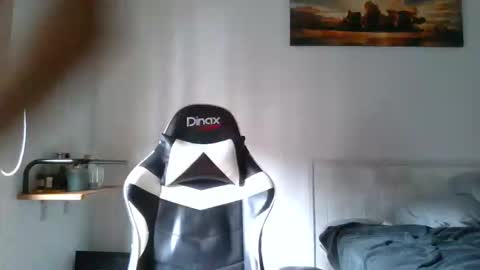 Steve Cocks online show from April 15, 5:24 pm