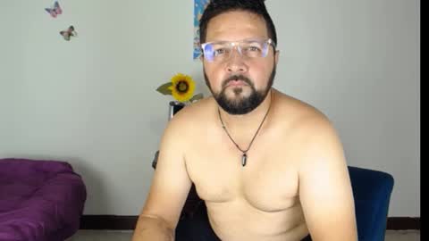 Snapshot of klarck_ chatting on December 25, 5:47 pm Klarck online show from December 25, 5:47 pm