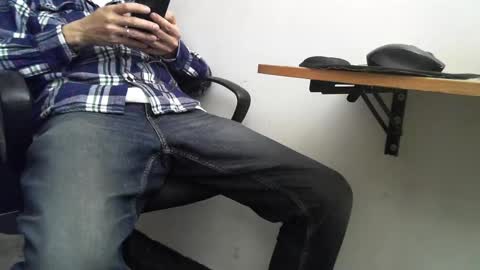 Jeremyz online show from December 6, 5:31 am