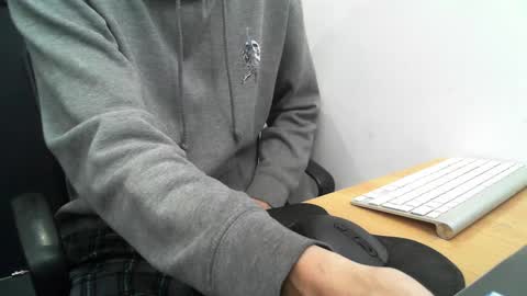 Jeremyz online show from January 7, 1:32 pm