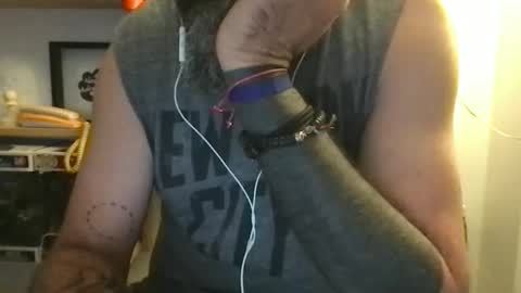 knicker76 online show from November 4, 11:28 pm