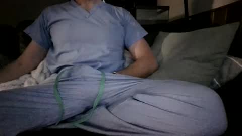 Knight3975 online show from October 9, 2:00 pm