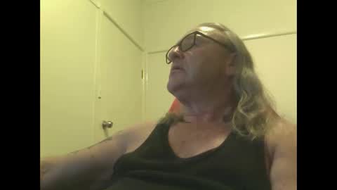 knobout online show from March 24, 11:04 am